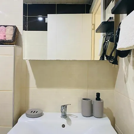 Aether Flats No3,old Town,beach,central,netflix Apartment